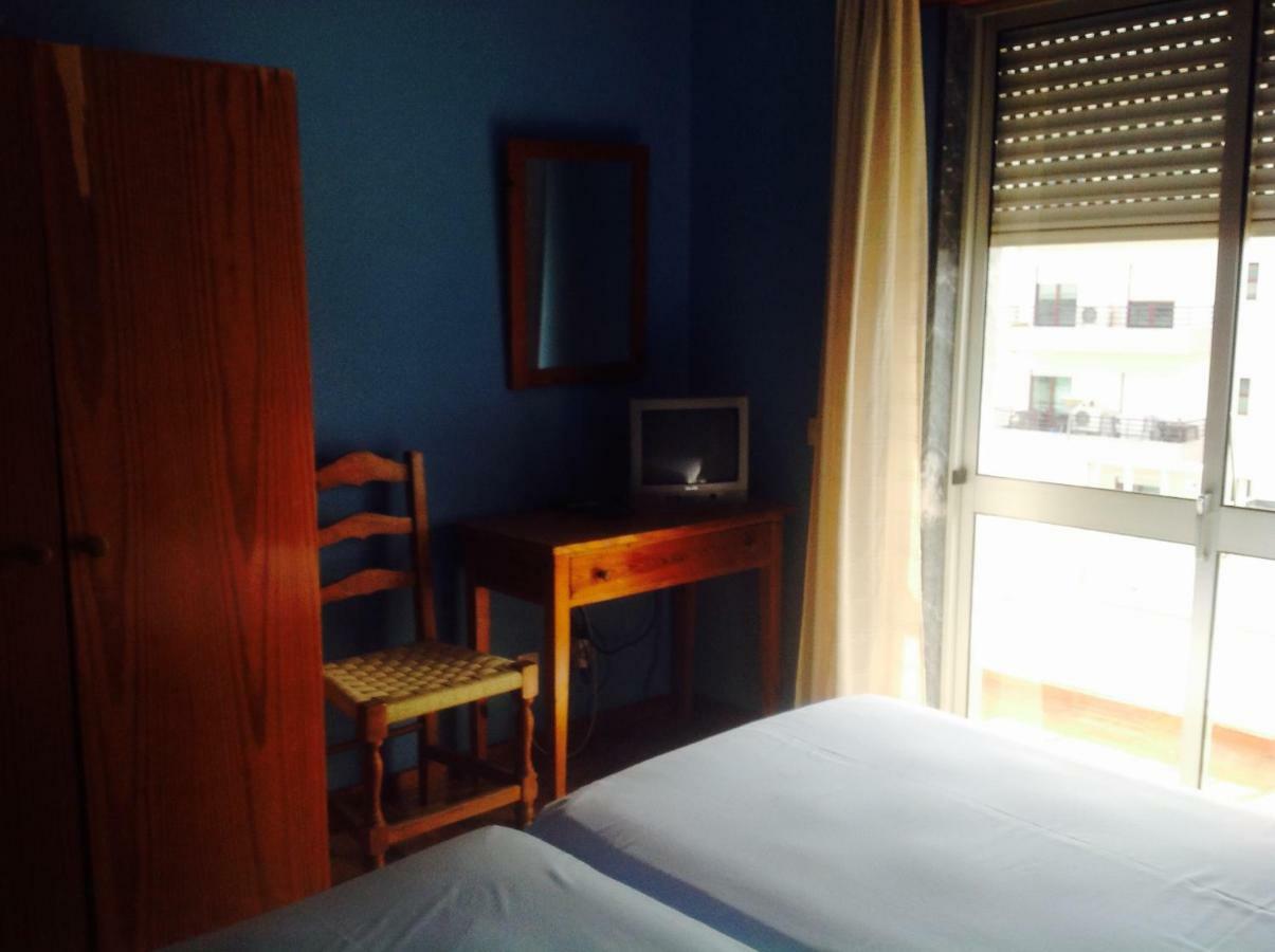 Pensao Algarve Bed & Breakfast Sao Bras de Alportel Exterior photo
